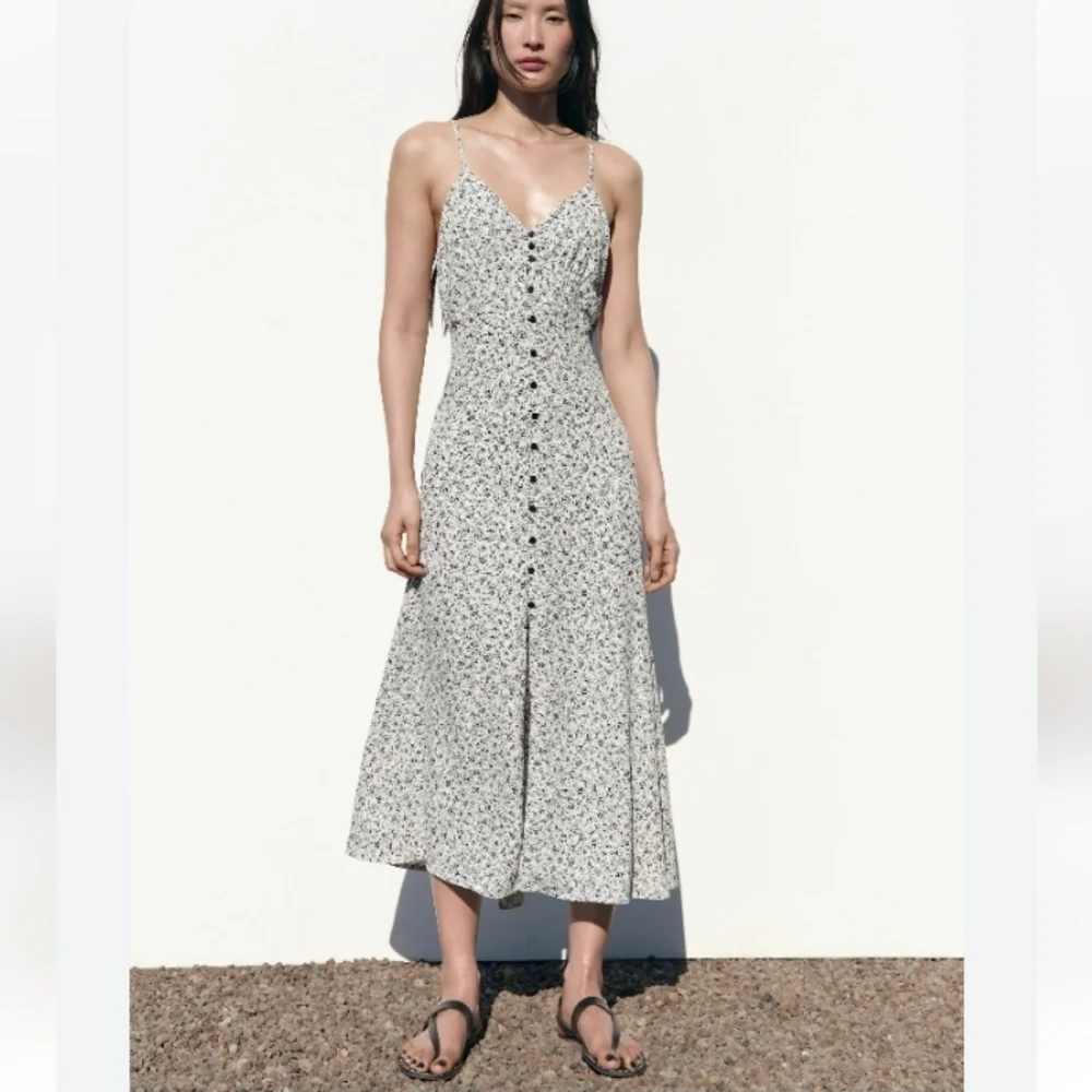 Zara Floral Print Flowy Dress Sz-L